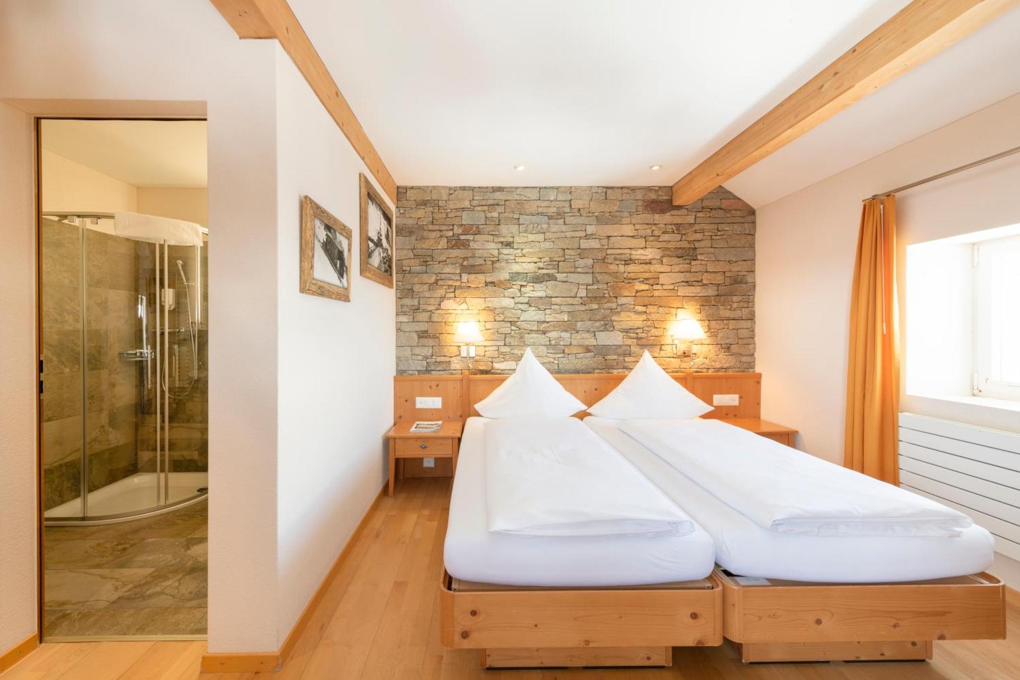 Berghotel Truebsee - Accessible Only By Cable Car Engelberg Exterior photo