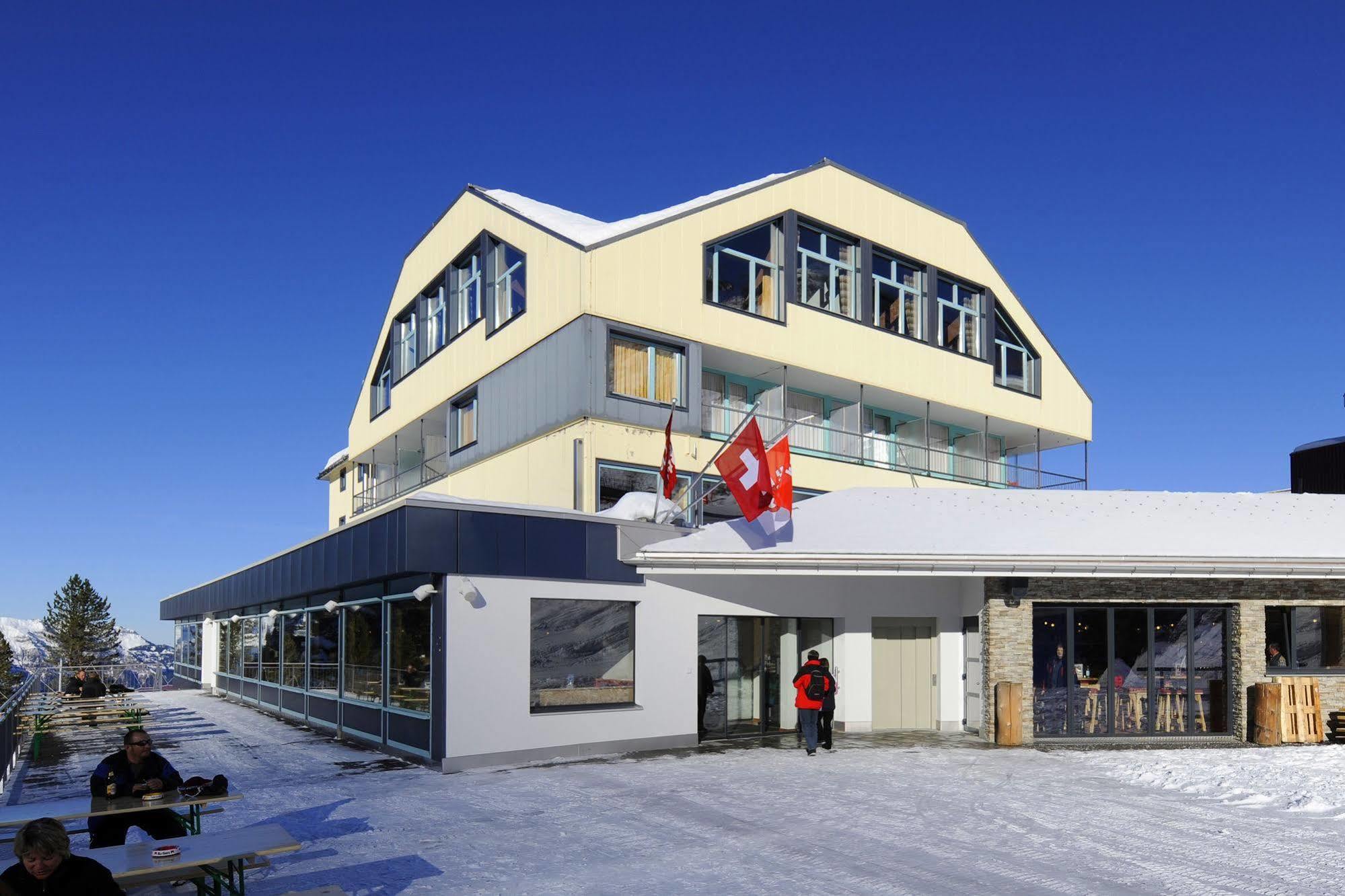 Berghotel Truebsee - Accessible Only By Cable Car Engelberg Exterior photo